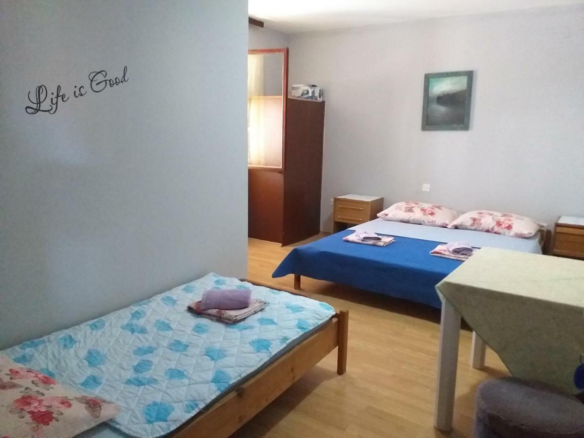 Apartments Vidic Orebić Esterno foto